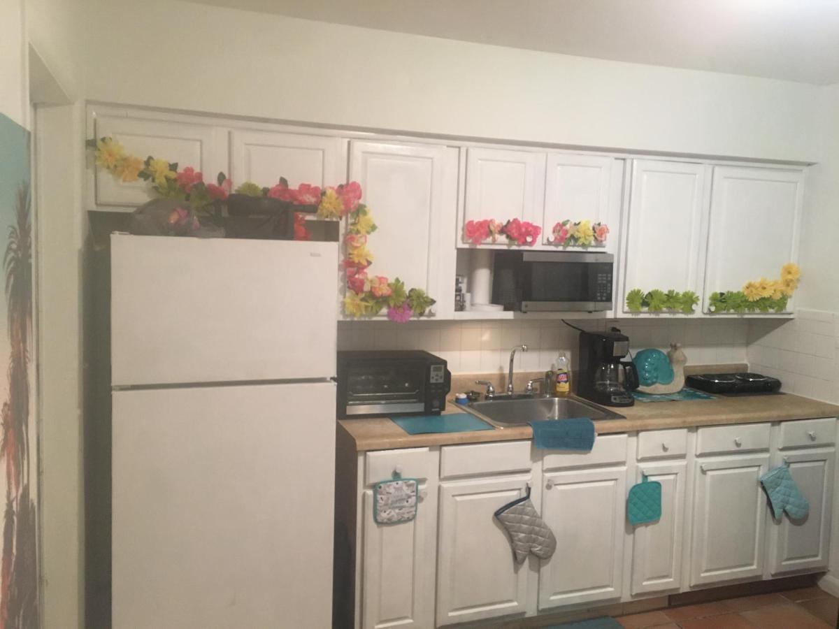 Airport Bunk House Free - Wifi - Parking - Coffee- Long Term Welcome Fort Lauderdale Exteriör bild